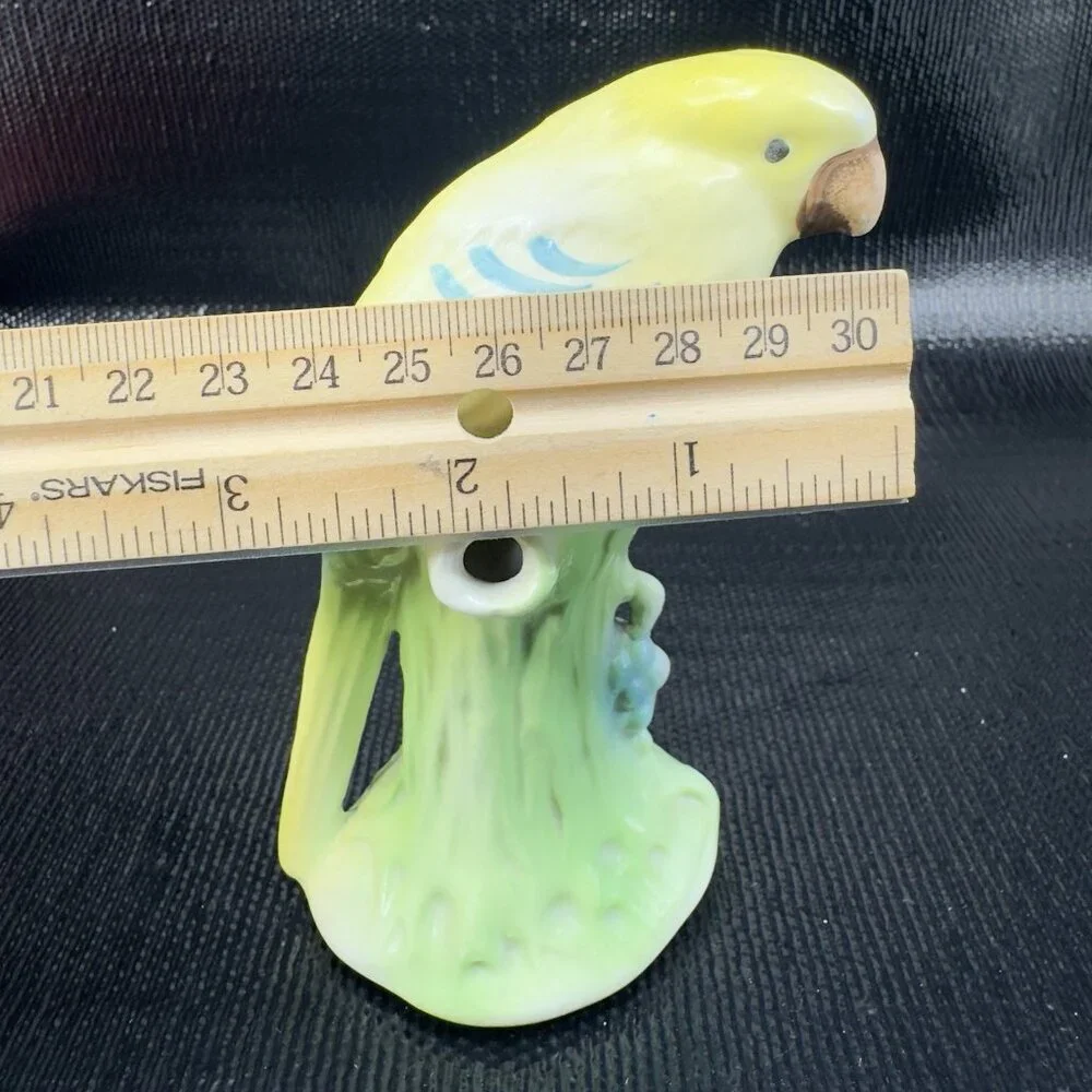 Vintage Czech Pottery Parrot Bird Vase Flower Frog Porcelain Figurine Rattles - Picture 5 of 9